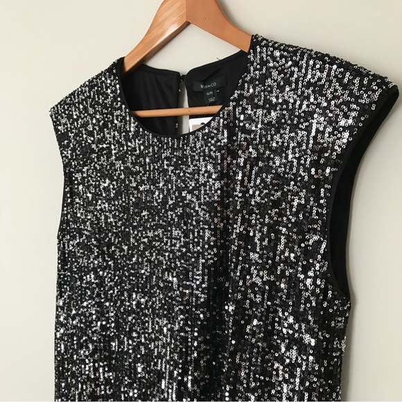 Sleeveless Sequin Crew Neck Shift Dress - Picture 3 of 8